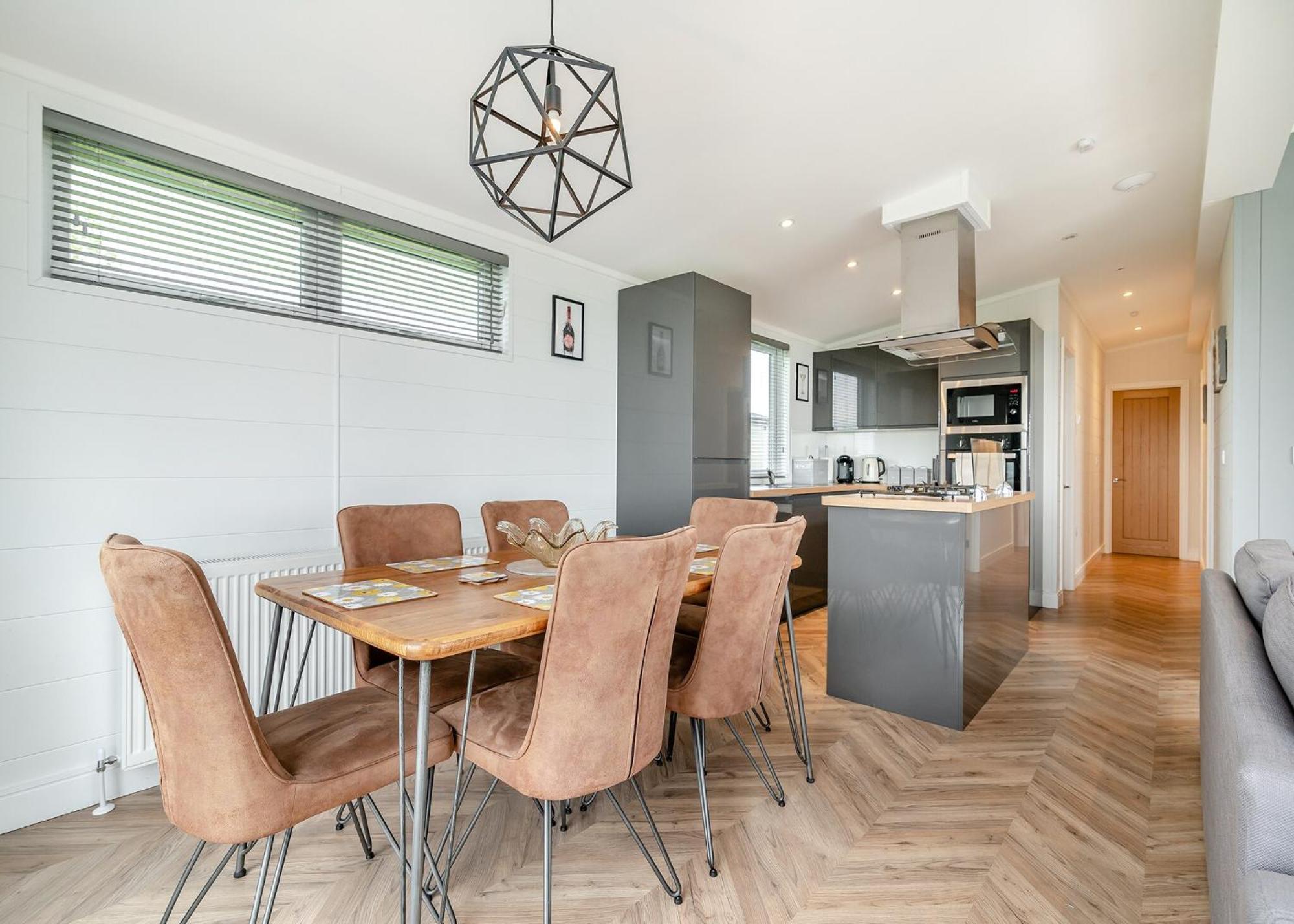 Midsomer Lodges Pilton Oda fotoğraf