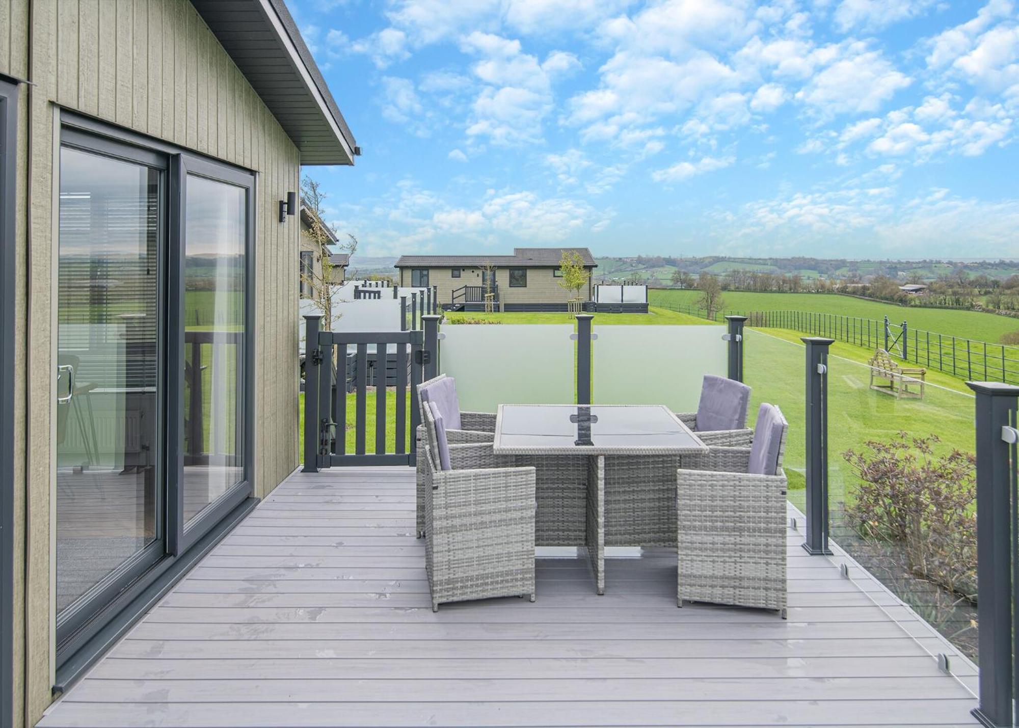 Midsomer Lodges Pilton Oda fotoğraf