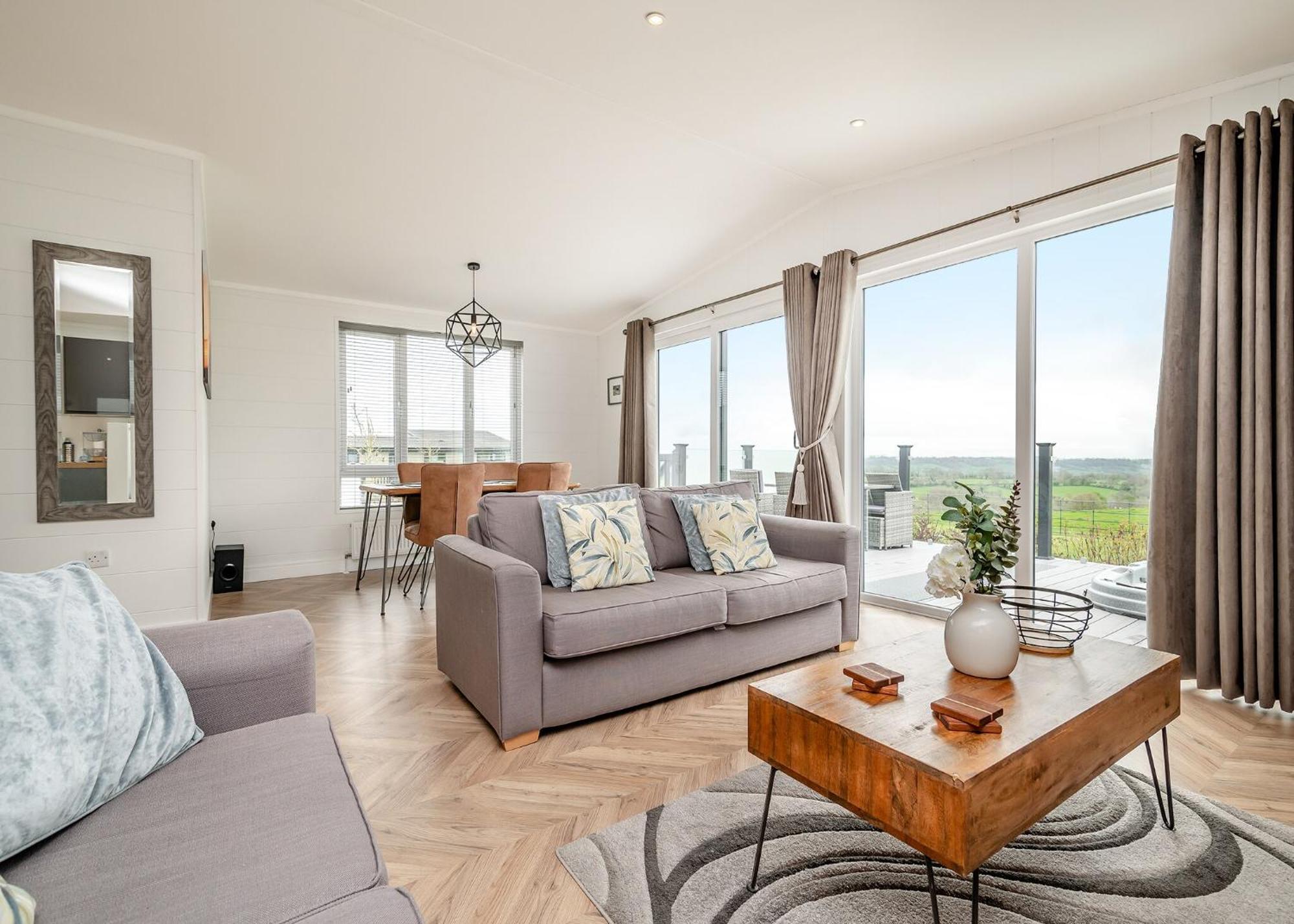 Midsomer Lodges Pilton Oda fotoğraf